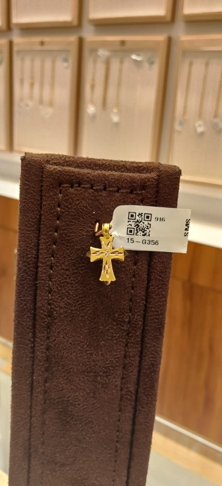 Cross Dollar